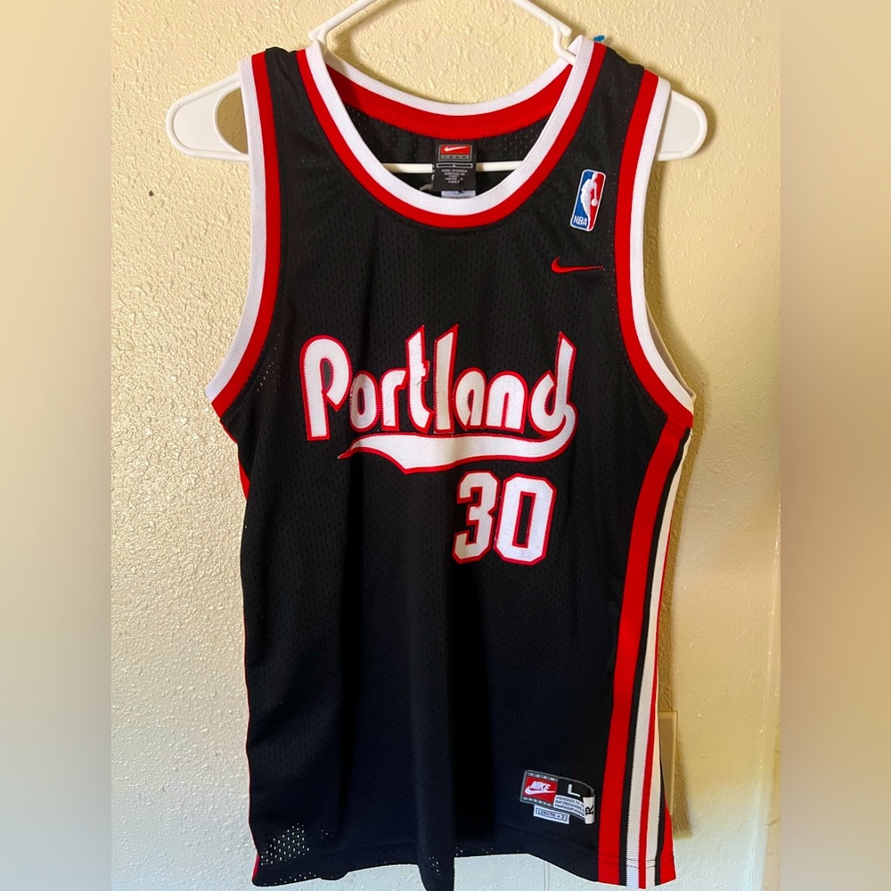 Vintage Nike NBA Wallace Jersey